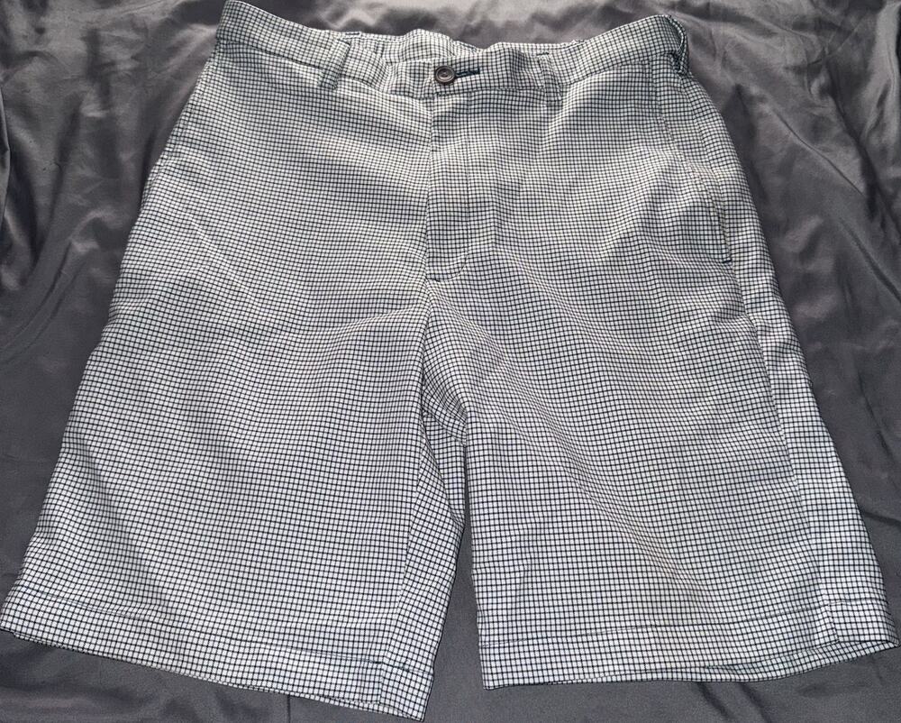 Cool 18 Pro Men's Golf Shorts 32x10 Flat Front Check Black/White Polyester